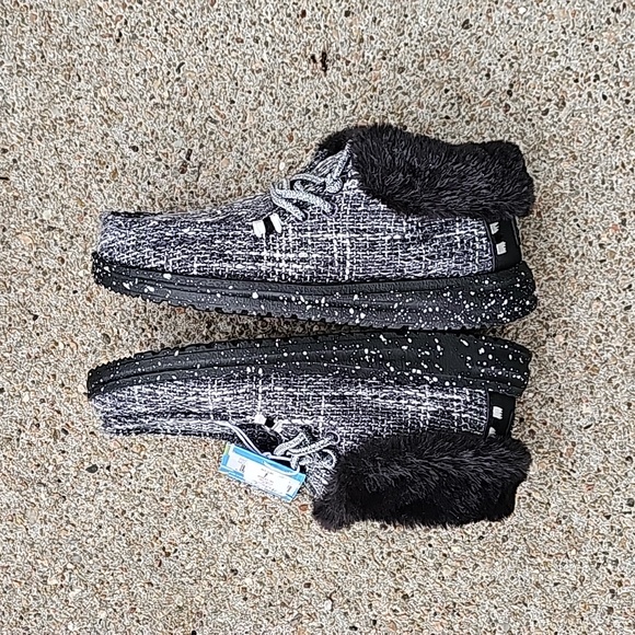 NWT NEW Hey Dude Britt Youth Boho Cookies And Cream Size 1 - Picture 5 of 13